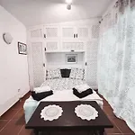Charming Spanish Style Bungalow, Bbq,wf,terrace Mir09 Apartment *