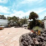 Charming Spanish Style Bungalow, Bbq,wf,terrace Mir09 *