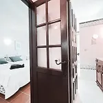 Charming Spanish Style Bungalow, Bbq,wf,terrace Mir09 Адехе