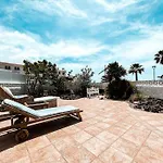 Charming Spanish Style Bungalow, Bbq,wf,terrace Mir09 Апартаменты Адехе