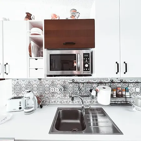 Апартаменти Charming Spanish Style Bungalow, Bbq,wf,terrace Mir09 Адехе