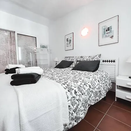 Apartament Charming Spanish Style Bungalow, Bbq,wf,terrace Mir09 *