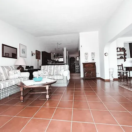Appartamento Charming Spanish Style Bungalow, Bbq,wf,terrace Mir09 *