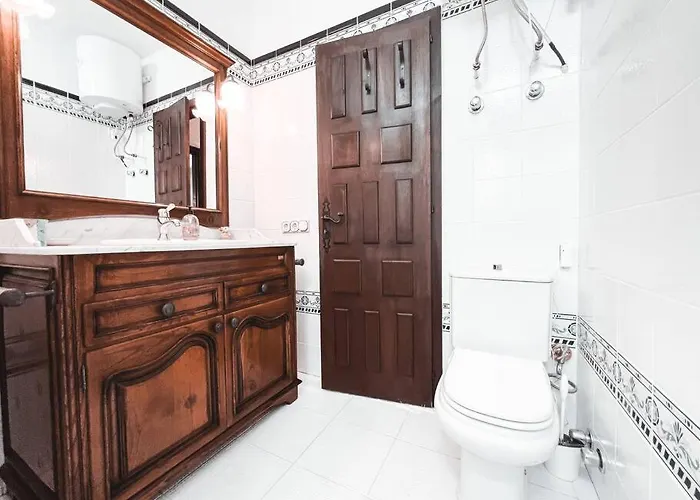 Charming Spanish Style Bungalow, Bbq,wf,terrace Mir09 Daire