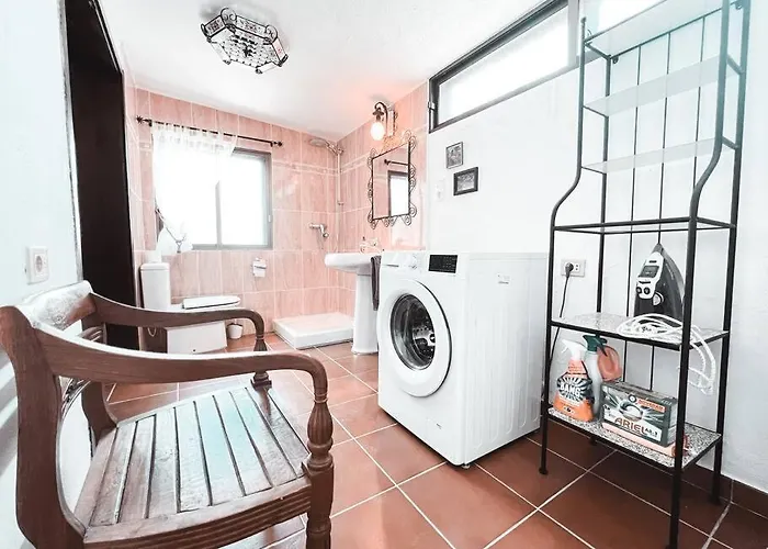 Charming Spanish Style Bungalow, Bbq,wf,terrace Mir09 Daire