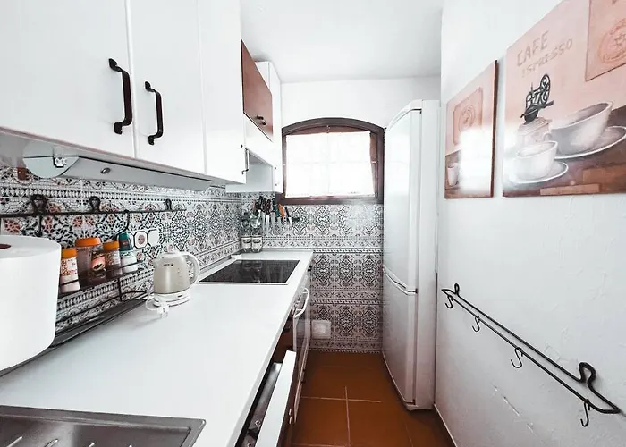 Daire Charming Spanish Style Bungalow, Bbq,wf,terrace Mir09 Costa Adeje