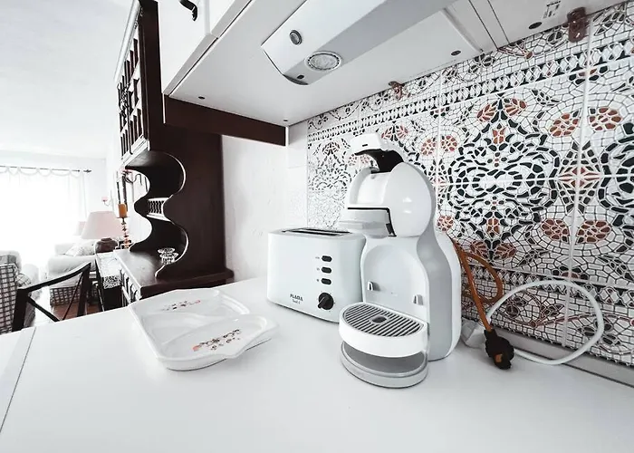 Daire Charming Spanish Style Bungalow, Bbq,wf,terrace Mir09 *